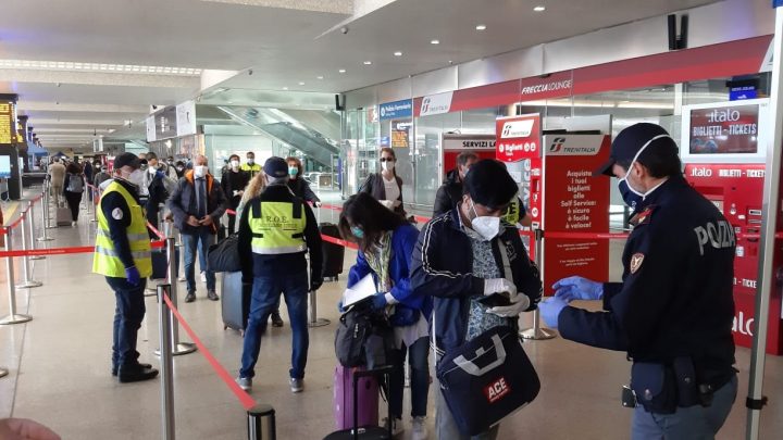 Rientri in Campania, terzo giorno di controlli: dieci positivi al test rapido