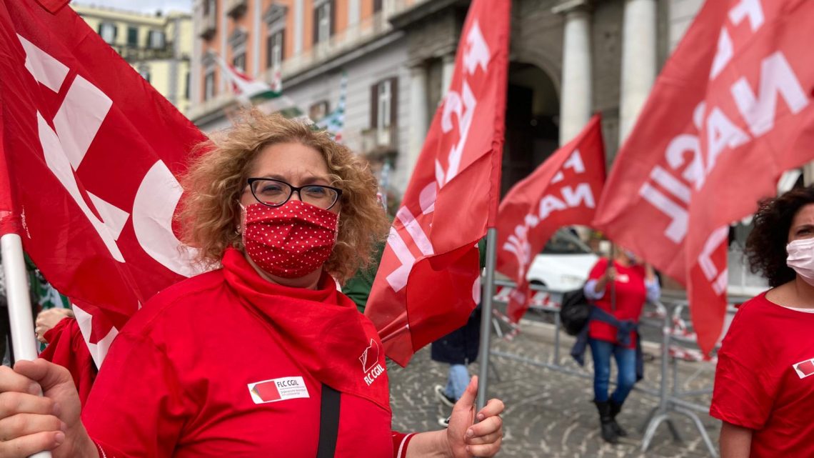 Campania, sindacati in sciopero per la scuola