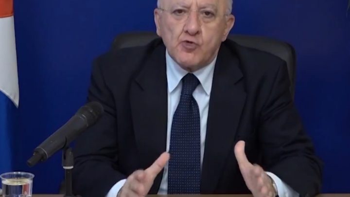 Regionali, De Luca: «Elezioni il 20 settembre? Una vergogna»