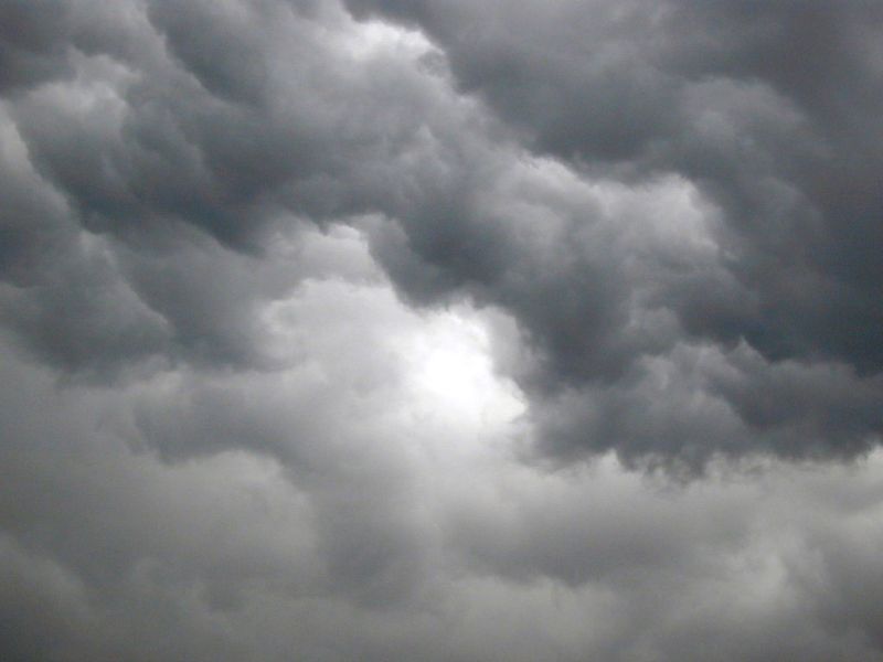 Campania, temporali in arrivo: nuova allerta meteo dalle 14 alle 20
