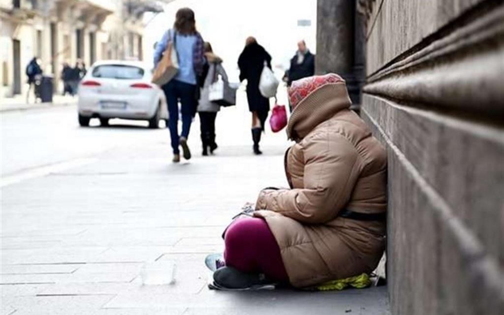 Istat: più di 5,6 milioni di persone in povertà, 1,3 i minori